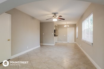 417 SW 22nd Ter 4 Beds House for Rent - Photo Gallery 5