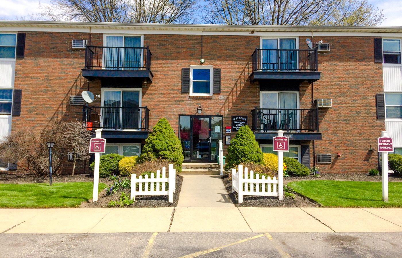 Woodgate Village Apartments in Brunswick, OH