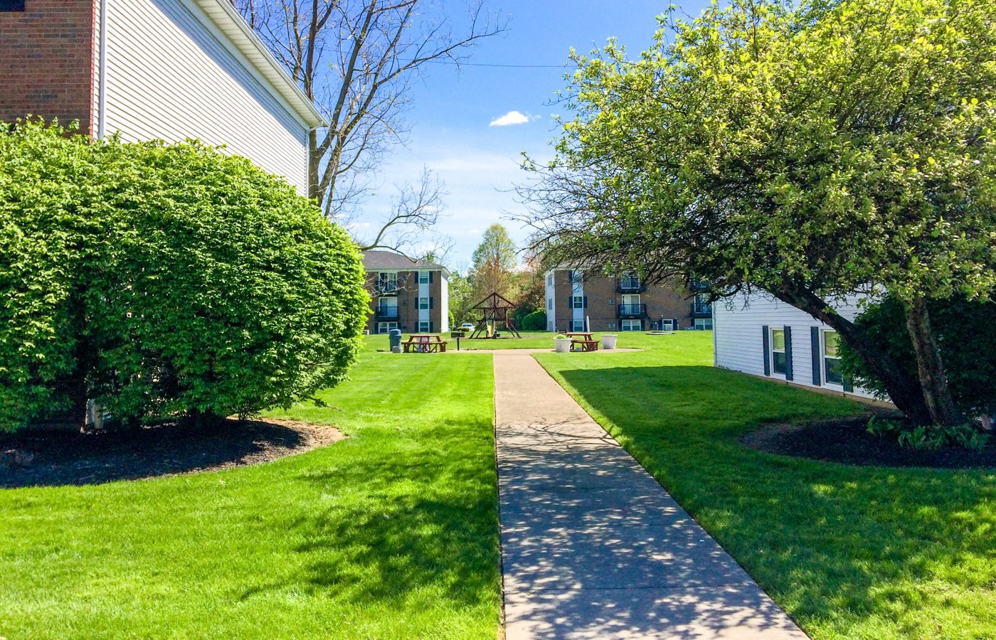 Woodgate Village Apartments in Brunswick, OH