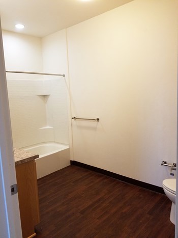 Image showing sink, bathtub, towel rack, and toilet - Photo Gallery 6