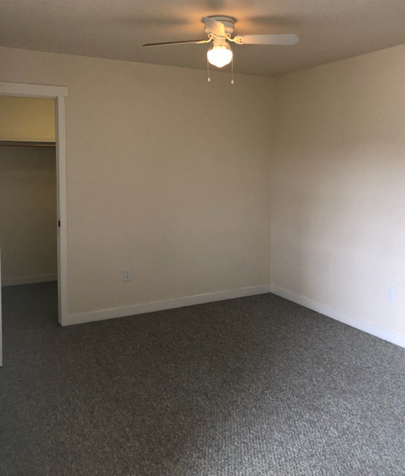 Image of bedroom with fan