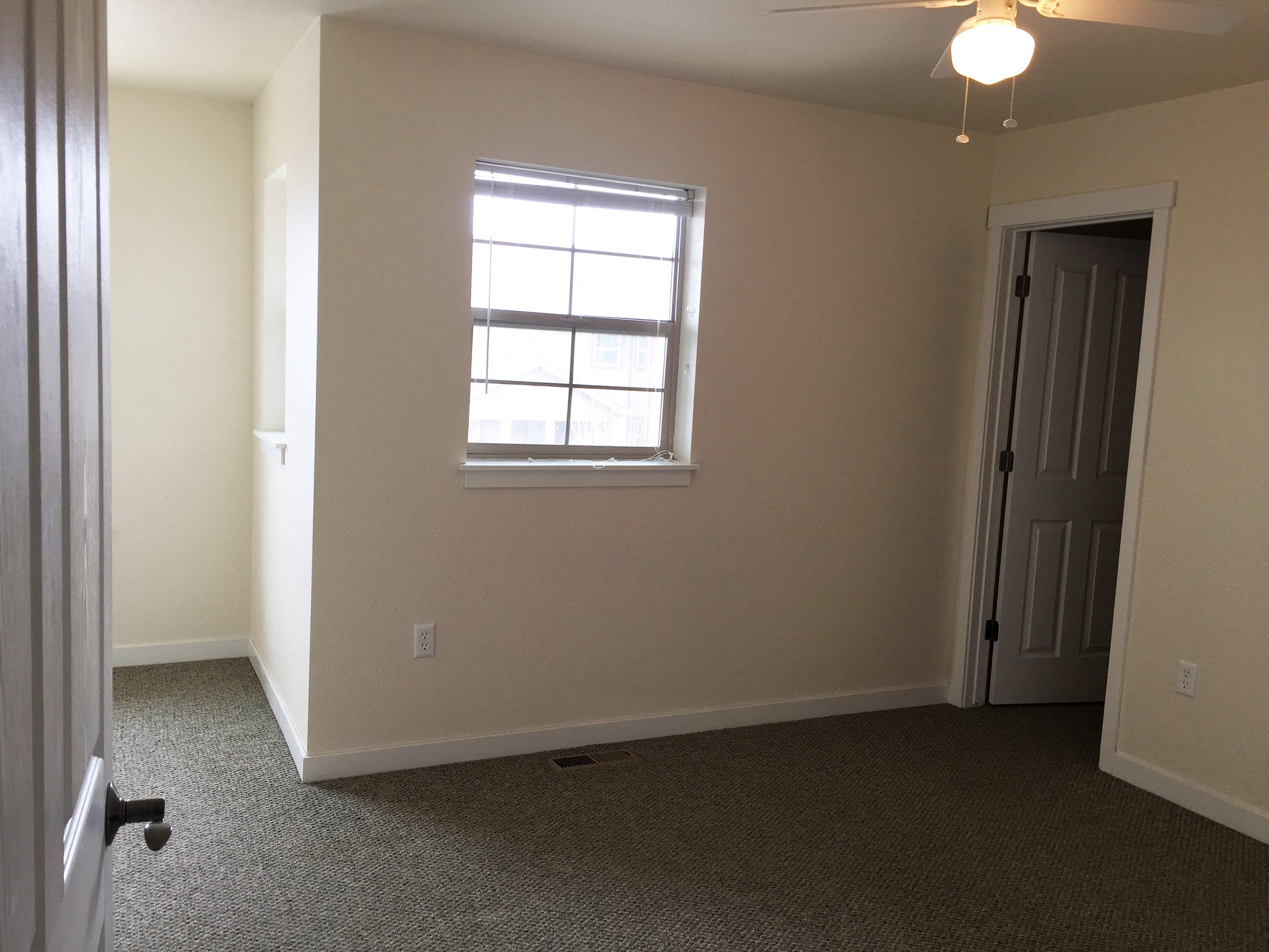 Image of room with Window