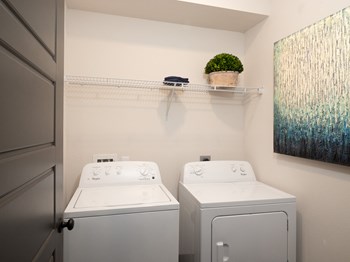 9730 NW 24th Ln 1-3 Beds Apartment for Rent - Photo Gallery 4