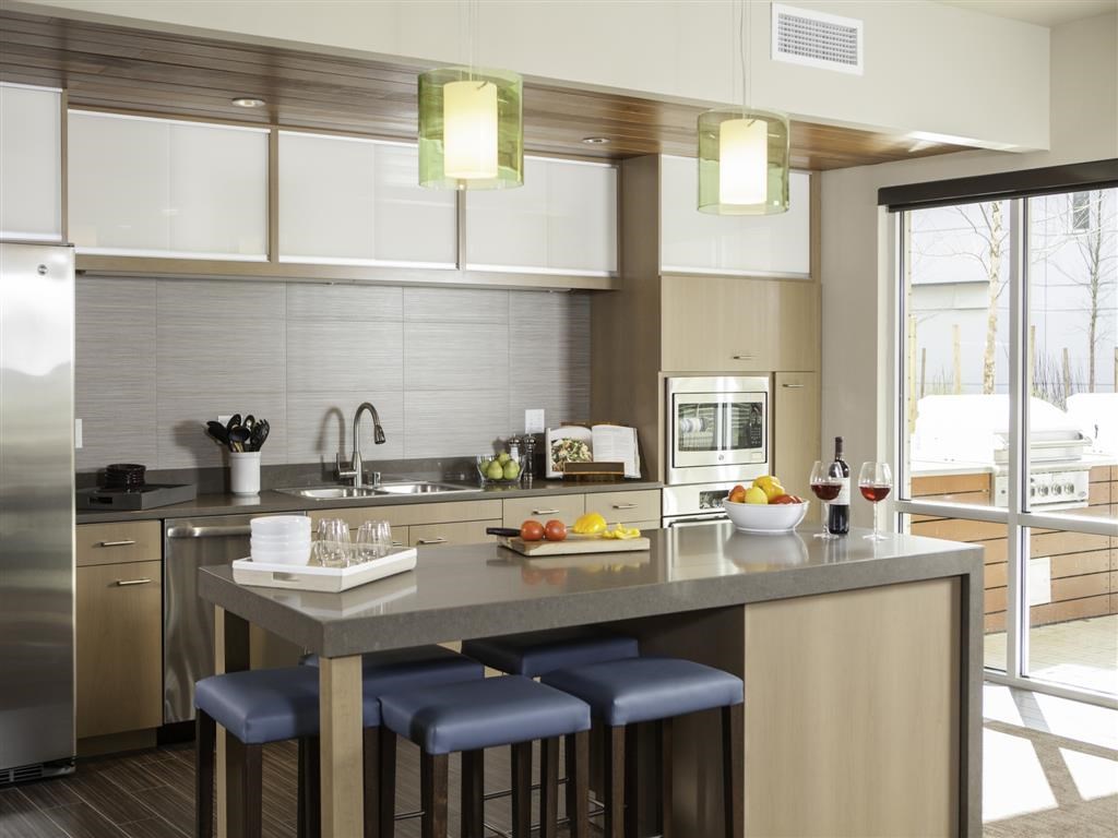 Defined Dining Space at Allez, Redmond,Washington