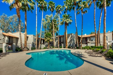 Country Gables Apartments Glendale Az Glendale Multifamily Sale