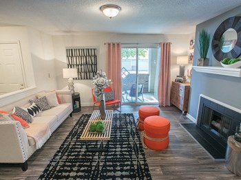 Living space at Saw Mill Village Apartments in Columbus OH - Photo Gallery 5