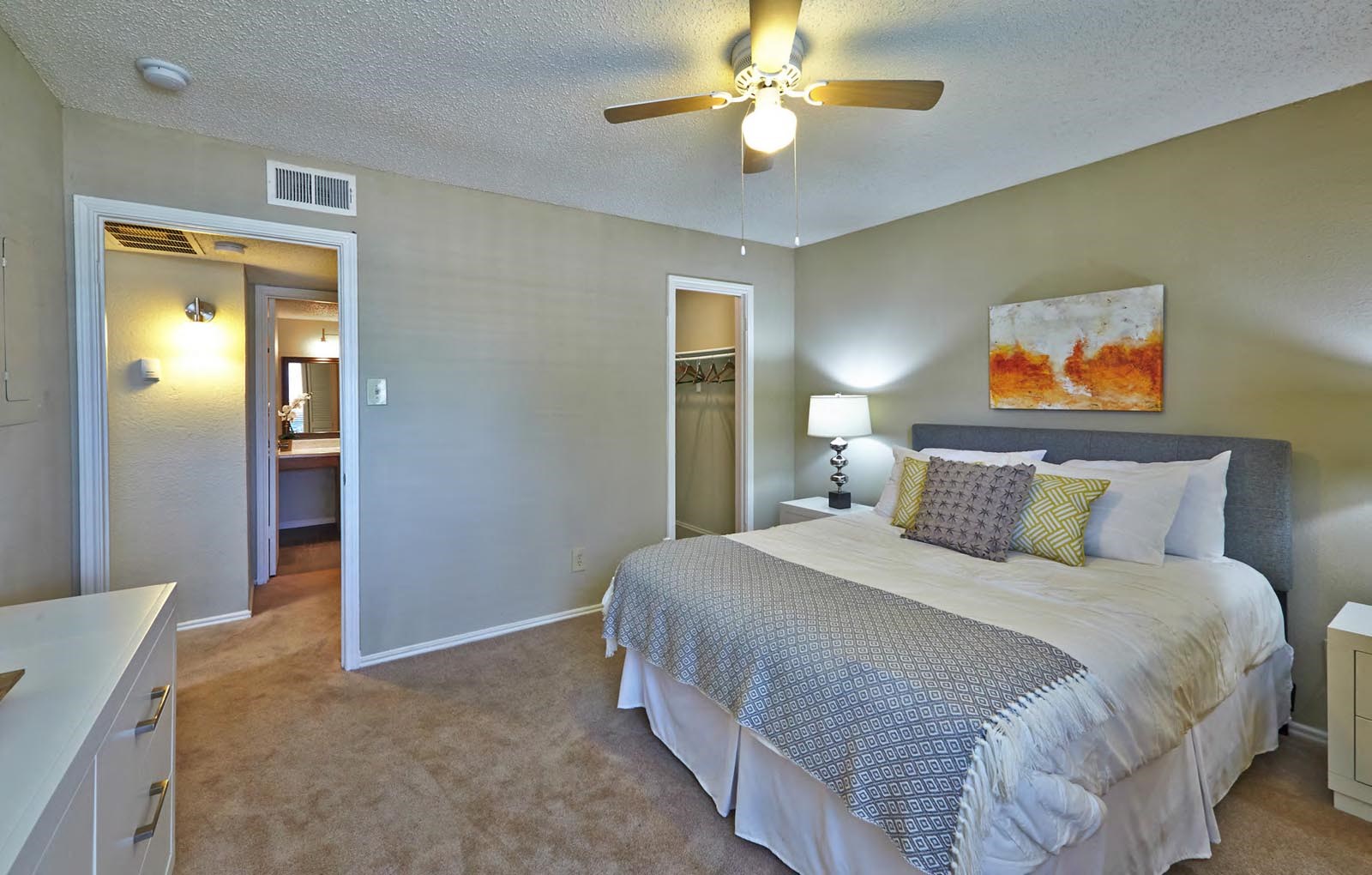 Autumnwood Apartments, 2409 Fallwood Dr, Arlington, TX - RENTCafé