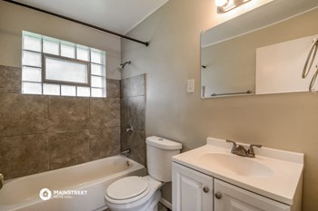 2418 Amesbury Dr 3 Beds House for Rent - Photo Gallery 15
