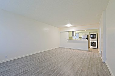 301 W Medlock Drive 1-3 Beds Apartment for Rent - Photo Gallery 2