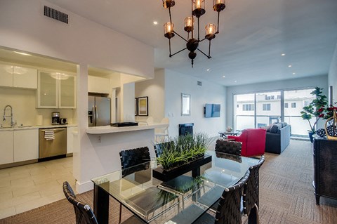 1818 Thayer Avenue 2-4 Beds Apartment, Furnished for Rent - Photo Gallery 10