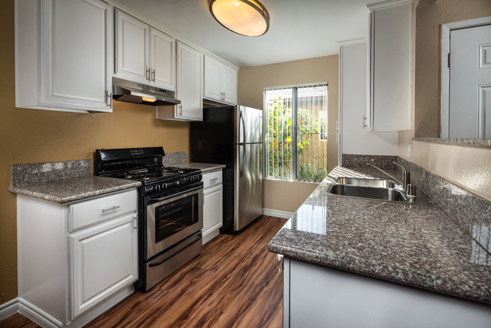 Whispering Oaks Bedroom Model