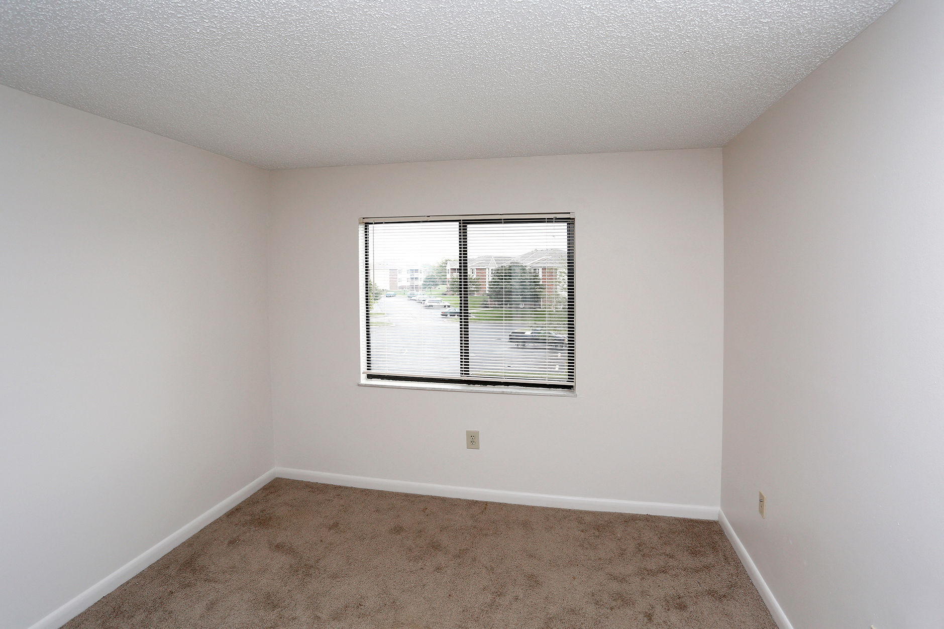 WATERBURY APARTMENTS