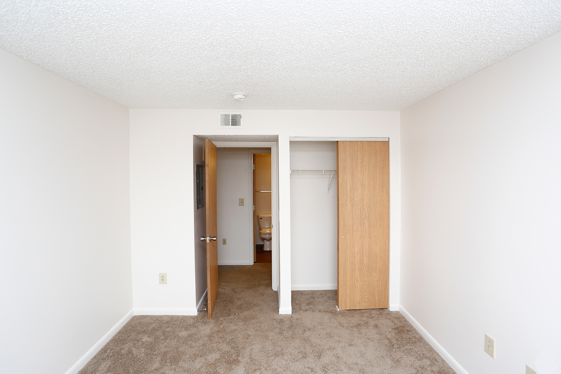 WATERBURY APARTMENTS