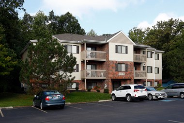 WATERBURY APARTMENTS 3 Beds Apartment for Rent Photo Gallery 1