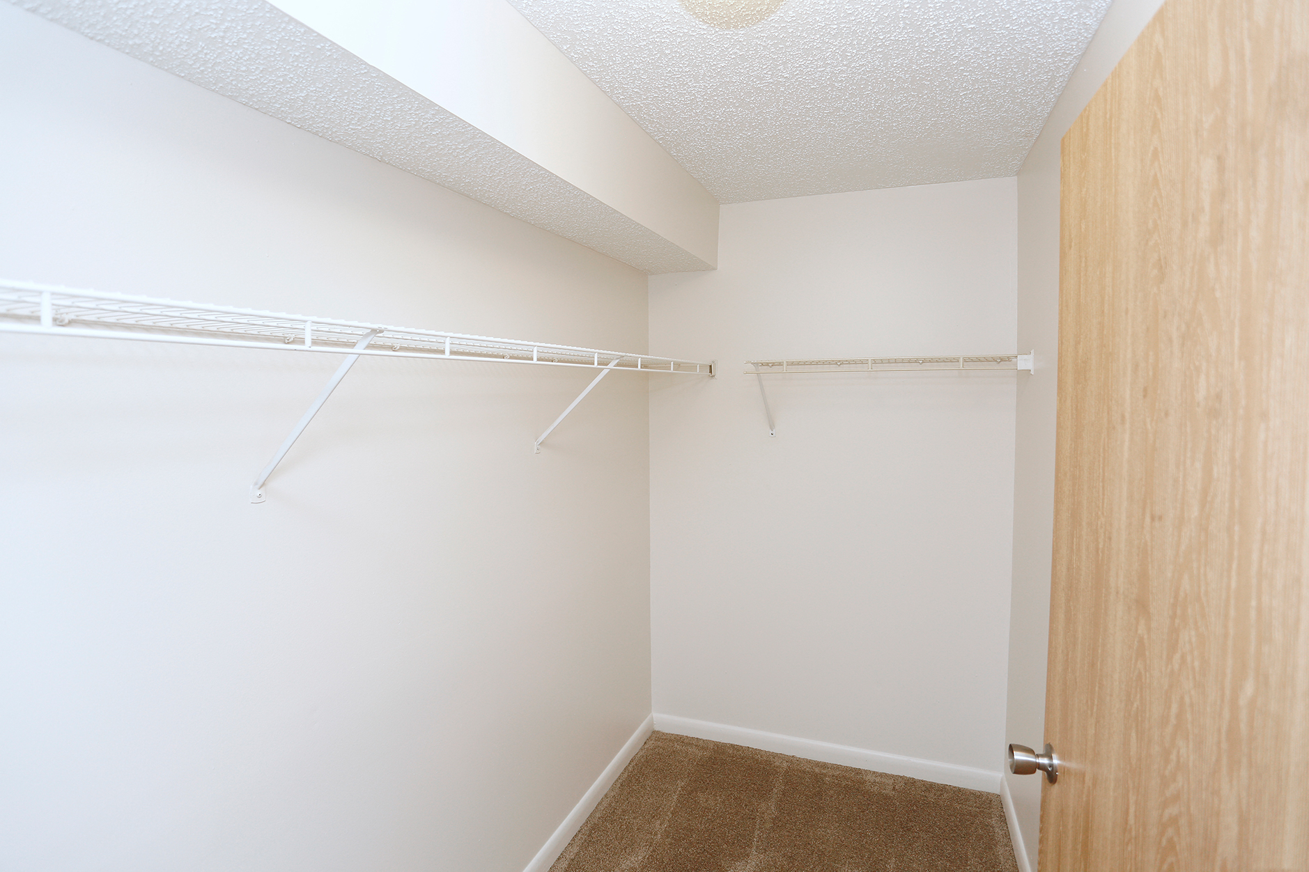 WATERBURY APARTMENTS