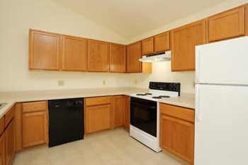 1635 E Inman Pkwy #3 2 Beds Apartment for Rent - Photo Gallery 17