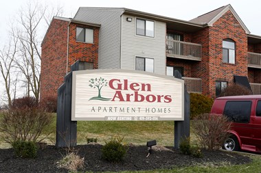 GLEN ARBORS 2-3 Beds Apartment for Rent