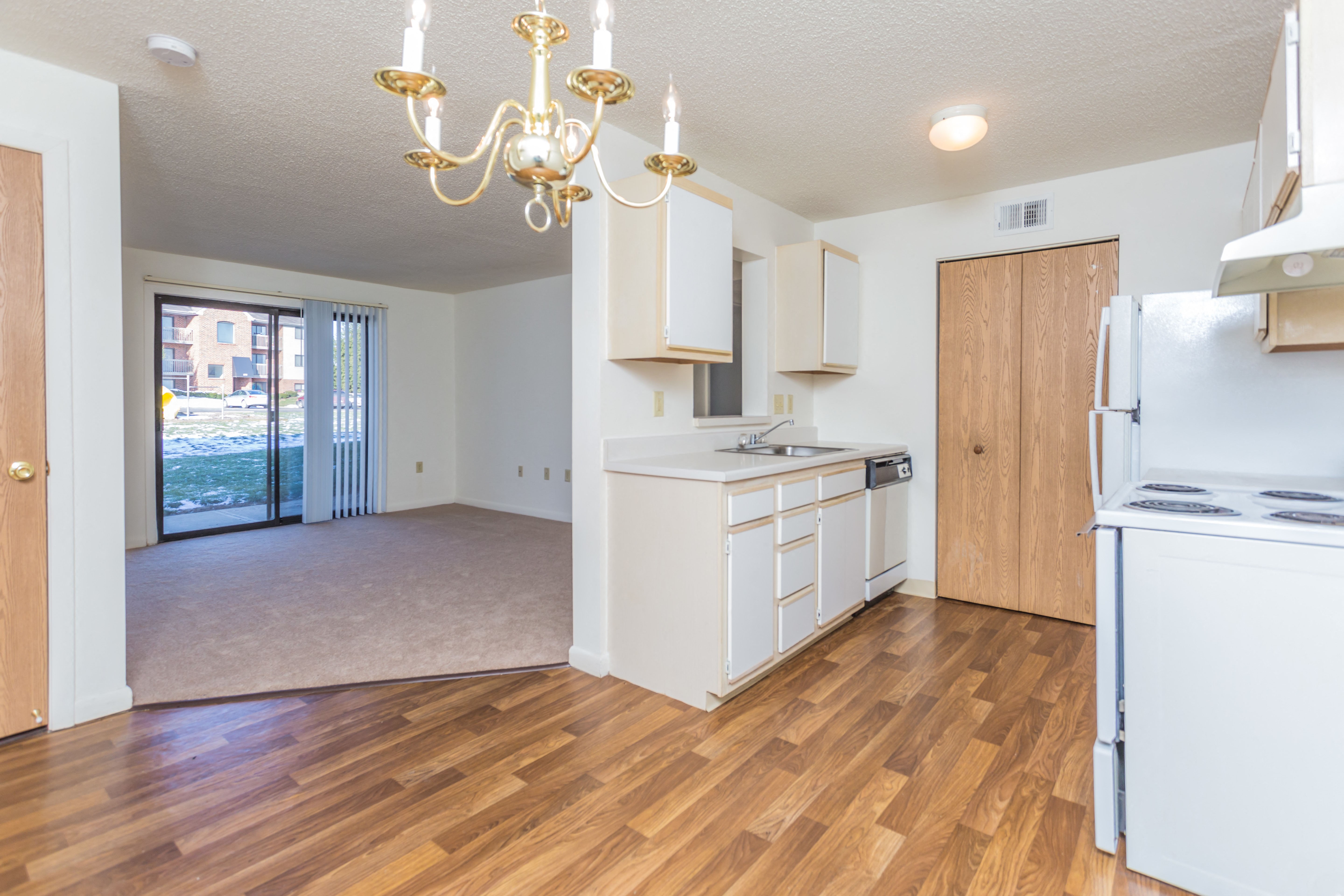 OAK WOOD Apartments, OAK WOOD APARTMENTS, LEXINGTON, OH RENTCafé