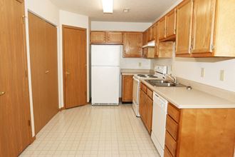 5282 Cobblegate Dr 2-3 Beds Apartment for Rent
