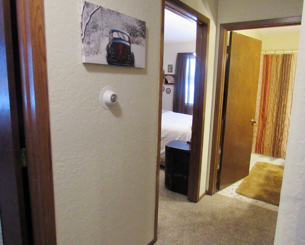 hallway apartment forest lake MN