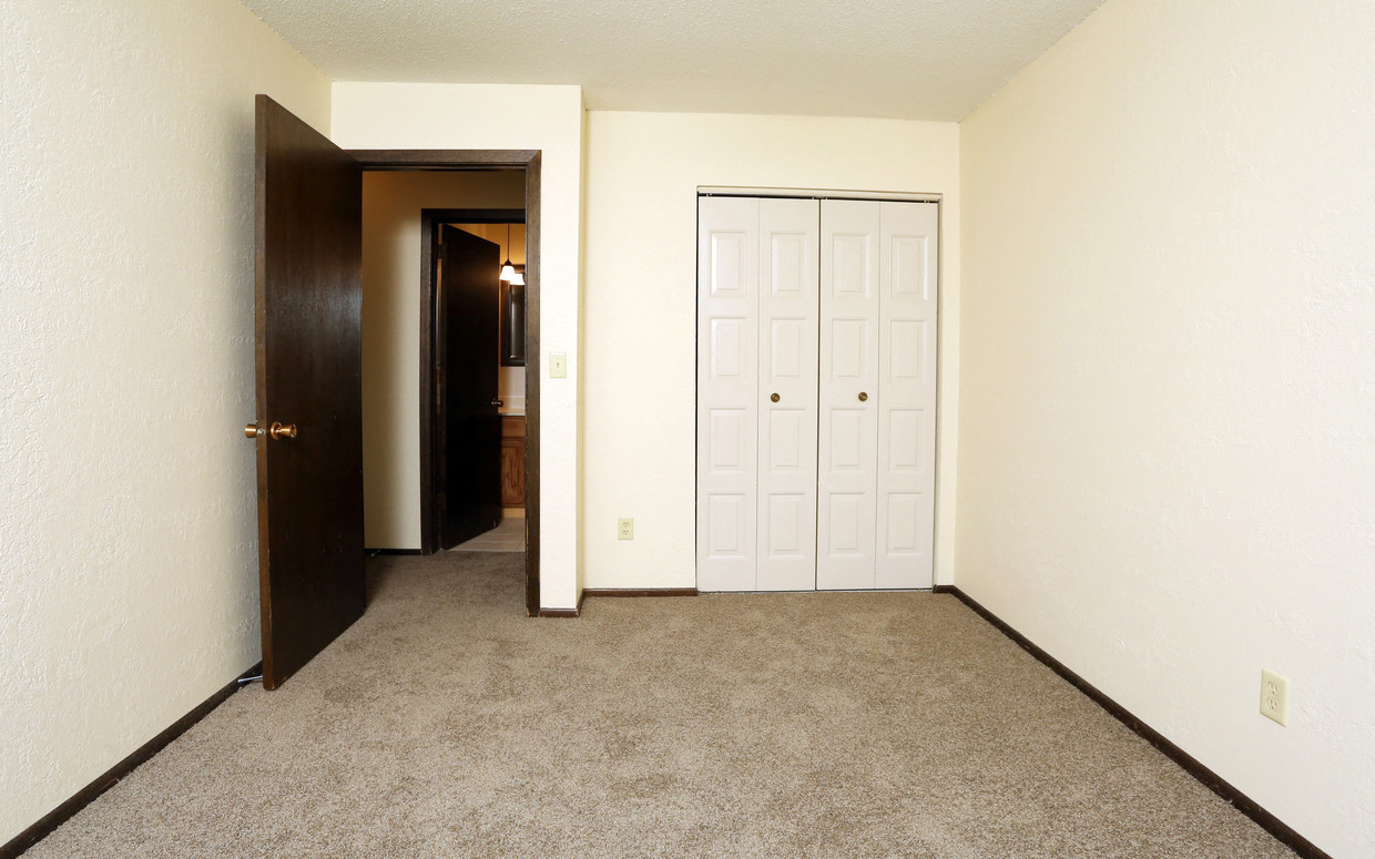 North Shore Apartments