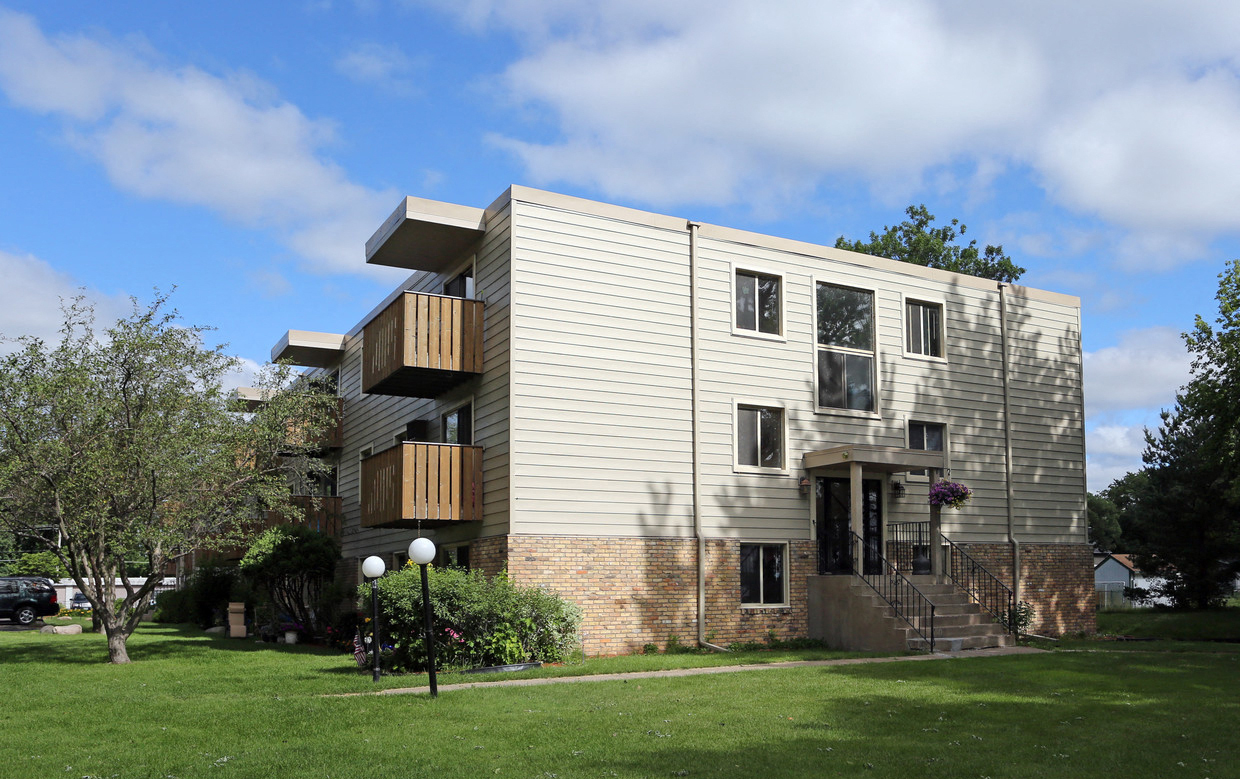 North Shore Apartments