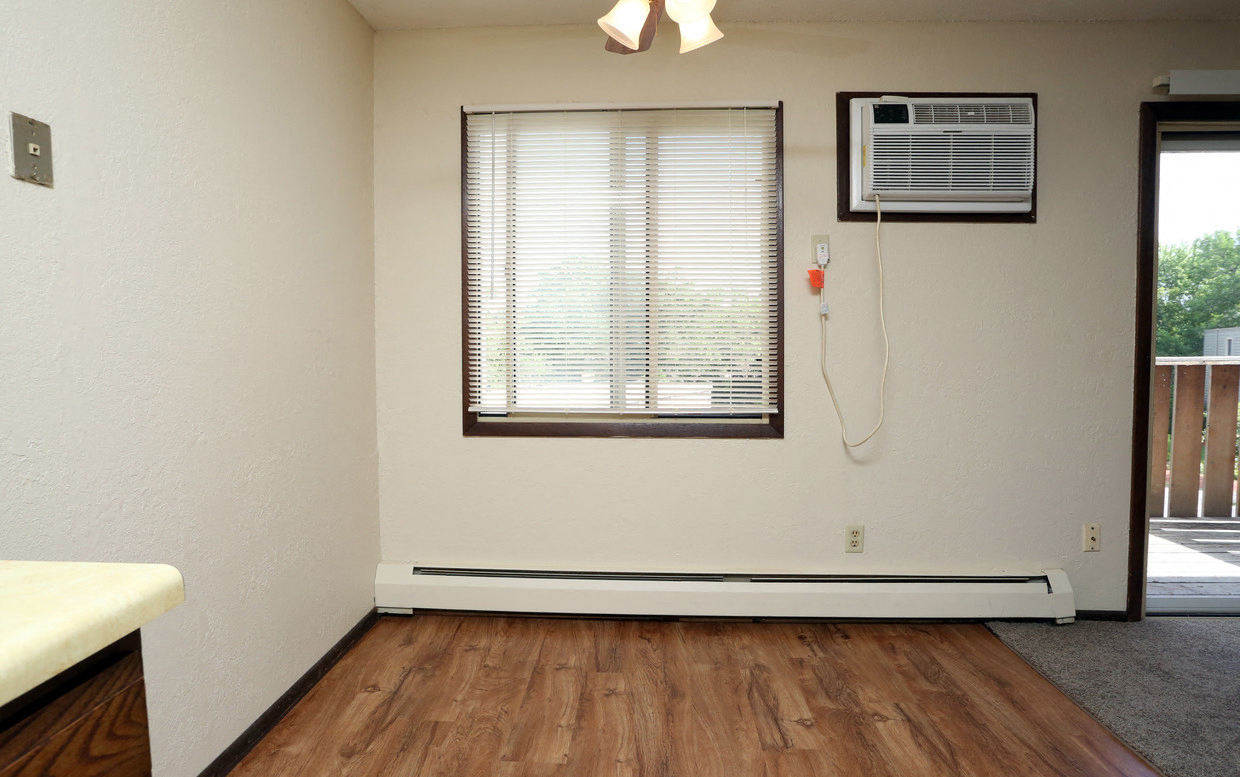 North Shore Apartments