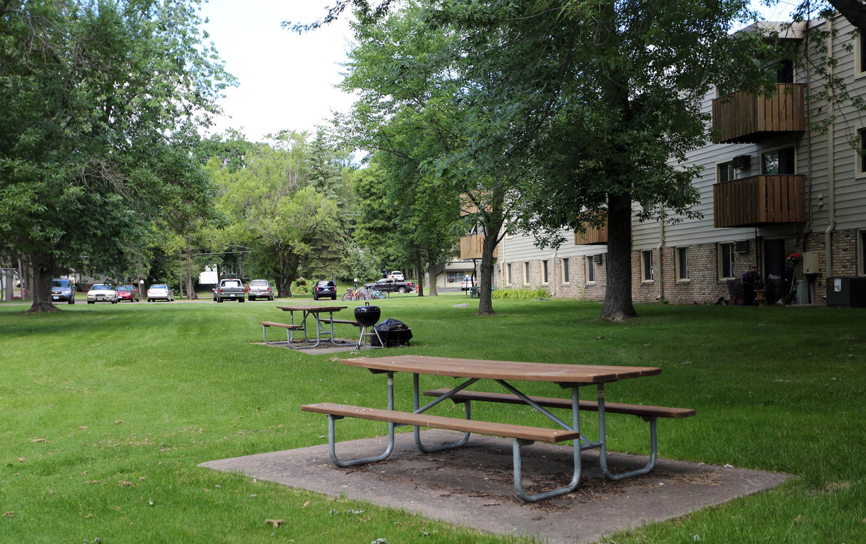 North Shore Apartments