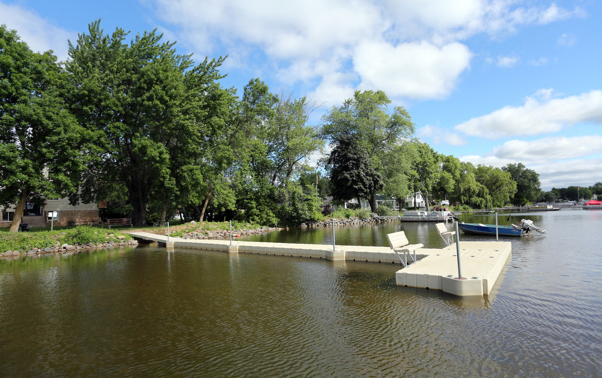 North Shore Apartments