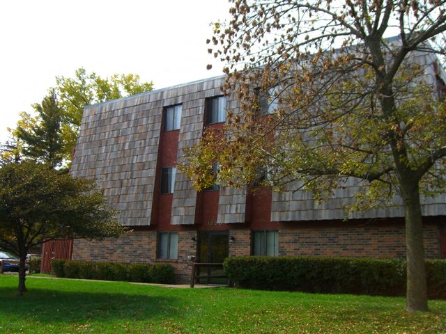 Northern Oaks Apartments exterior