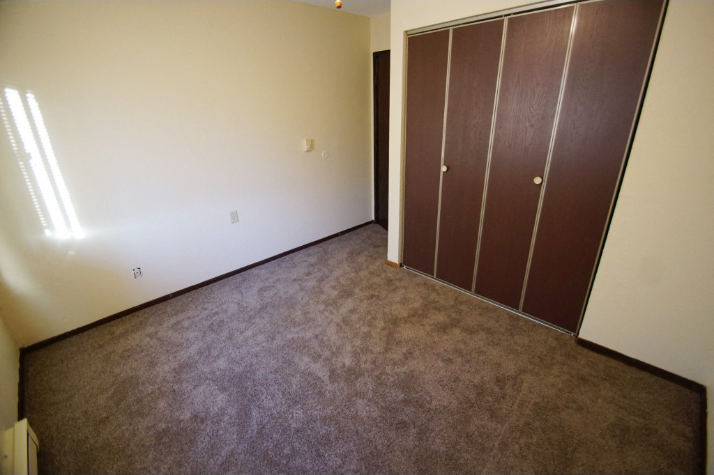 Northern Oaks Apartments large bedrooms