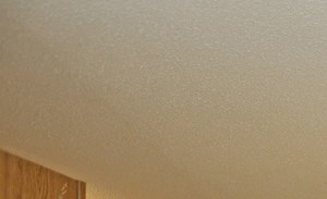 Oakmont Apartments dining room