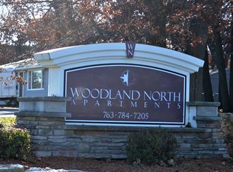 Woodland North Apartments signage