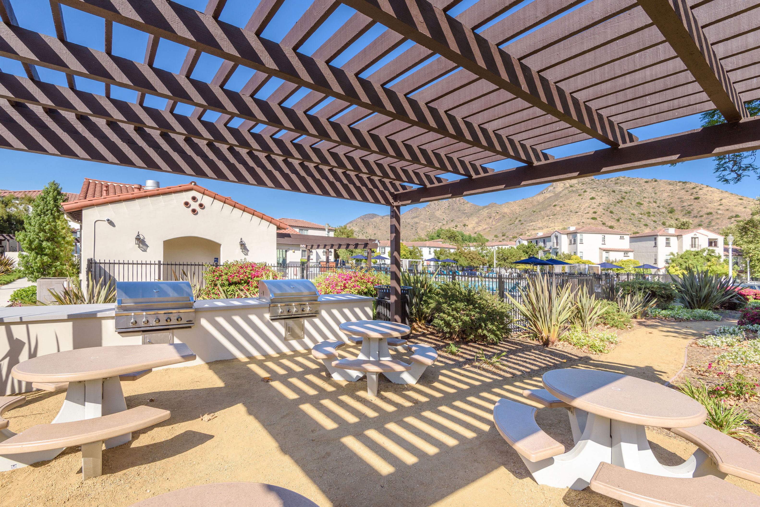 Barbeques and patio at Mission Hills Apartment Homes
