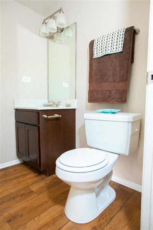 Additional half bath at The Greenway at Carol Stream, Carol Stream