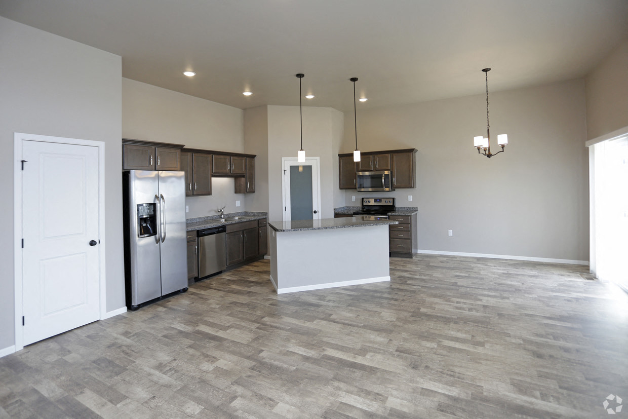 townhome interior, kitchen, dining area, living area