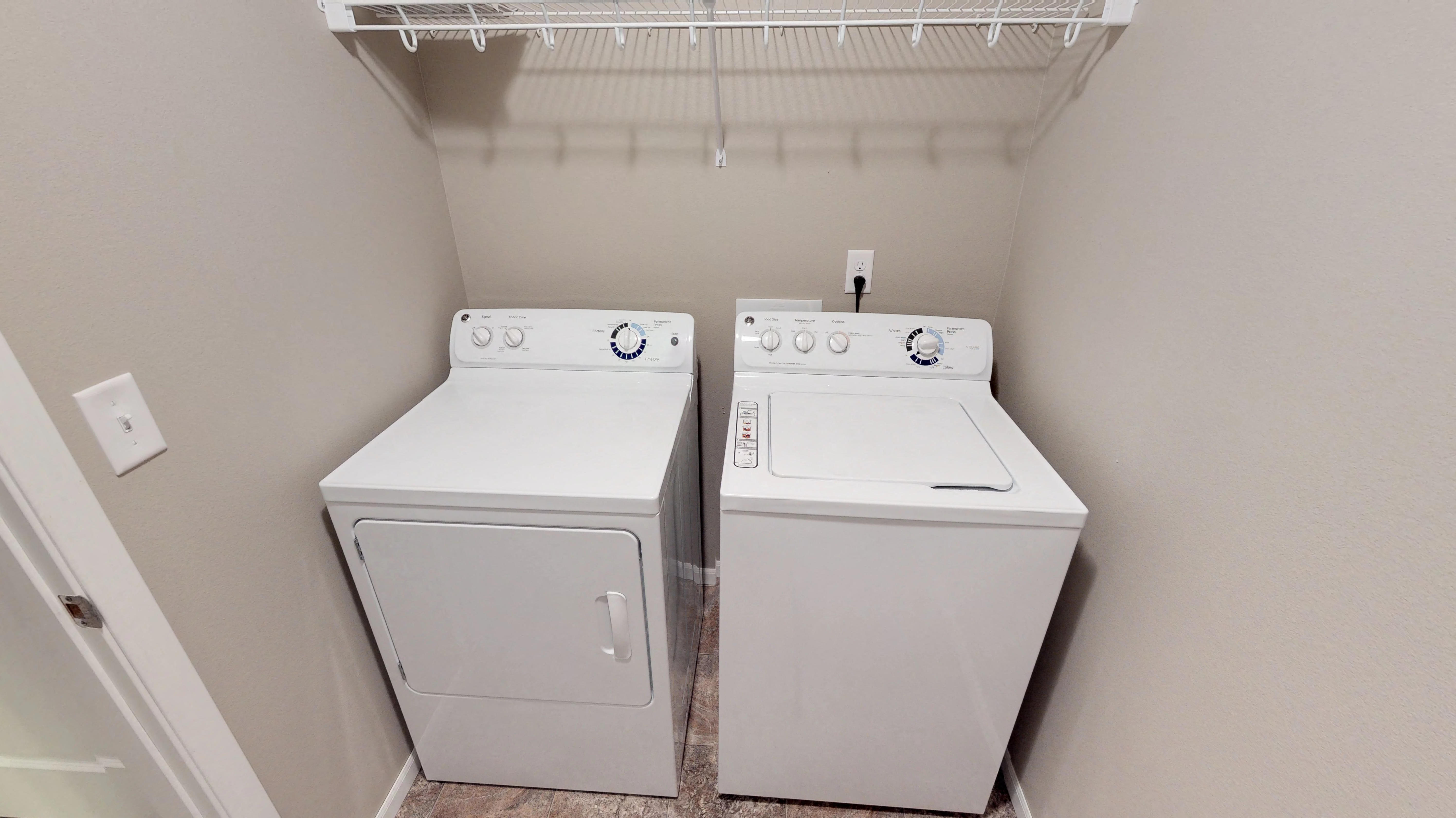 washer, dryer, laundry room