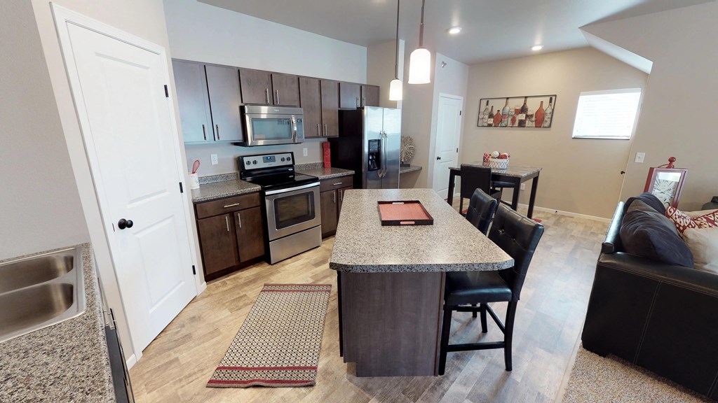 furnished apartment, moorhead kitchen