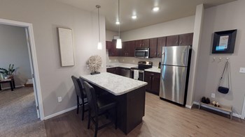900 44th Ave S Studio-3 Beds Apartment for Rent - Photo Gallery 3