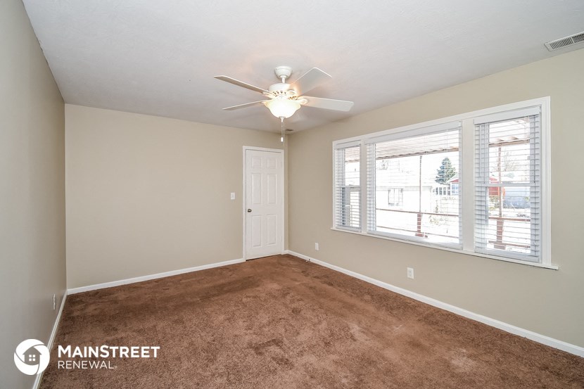 the spacious living room is clean and ready for you to use