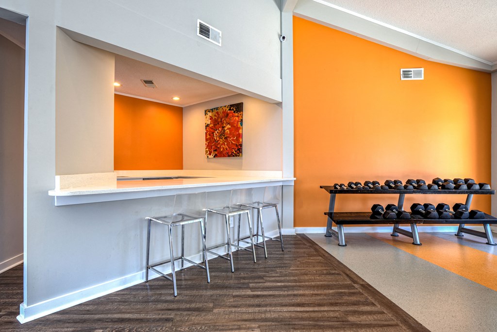 24-Hour Fitness Center With Free Weights at Palmetto Grove, Charleston, 29406