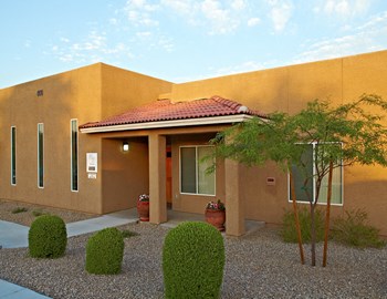 800 E Baffert Drive 1-4 Beds Apartment, Affordable for Rent - Photo Gallery 5