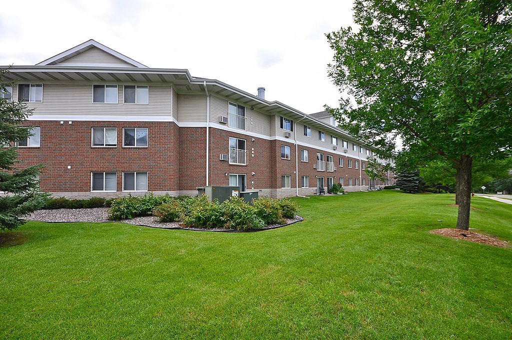 Exterior at Crown Ridge, Minnesota, 55305