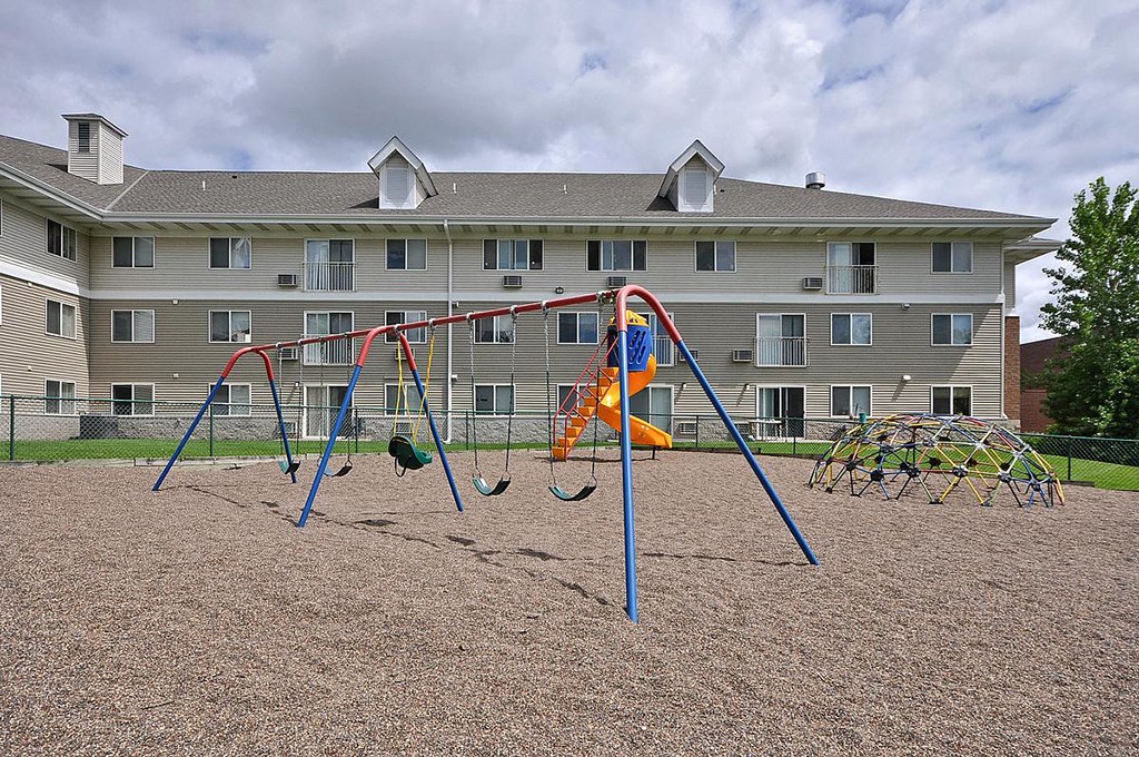 Play Area at Crown Ridge, Minnetonka, MN