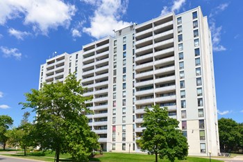 111 Inverlochy Boulevard 1-3 Beds Apartment for Rent - Photo Gallery 5