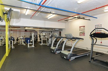 25 St. Mary Street Studio-2 Beds Apartment for Rent - Photo Gallery 3