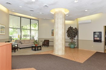 25 St. Mary Street Studio-2 Beds Apartment for Rent - Photo Gallery 4