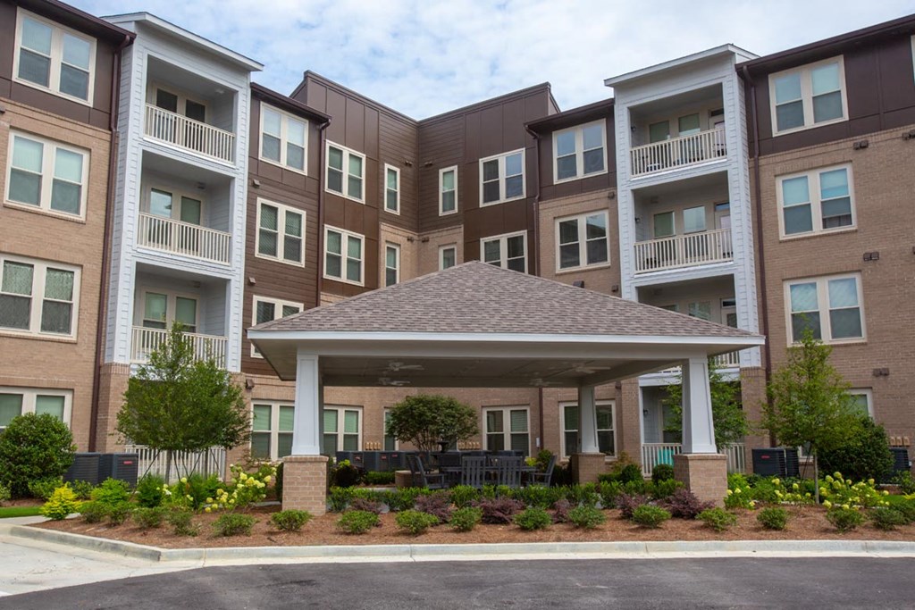 Beautiful Courtyard at Legacy at Walton Green, Augusta, GA