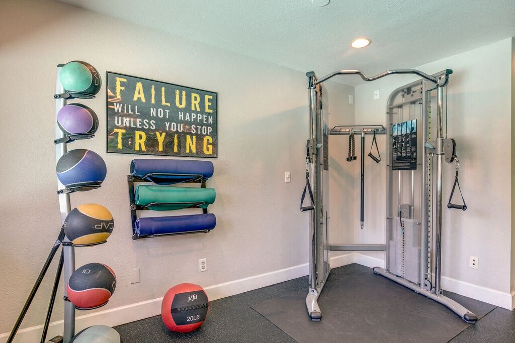 Gym at Central Park East, Bellevue, WA