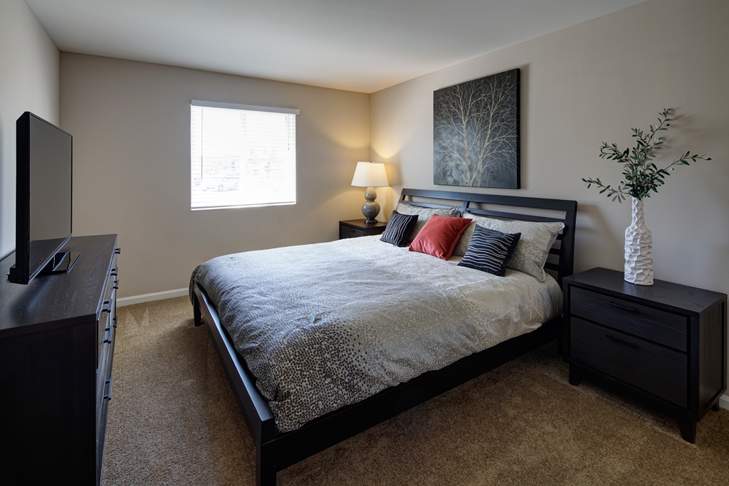 Private Master Bedroom at Carol Stream Crossing, 535 Thornhill Drive, Carol Stream